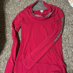 Bench from buckle cowl neck